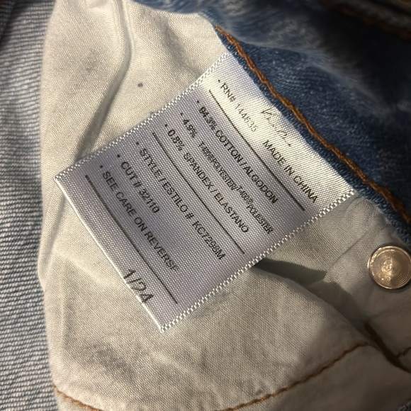 Kancan Distressed Skinny Jeans Size 24 (1) - Picture 5 of 7